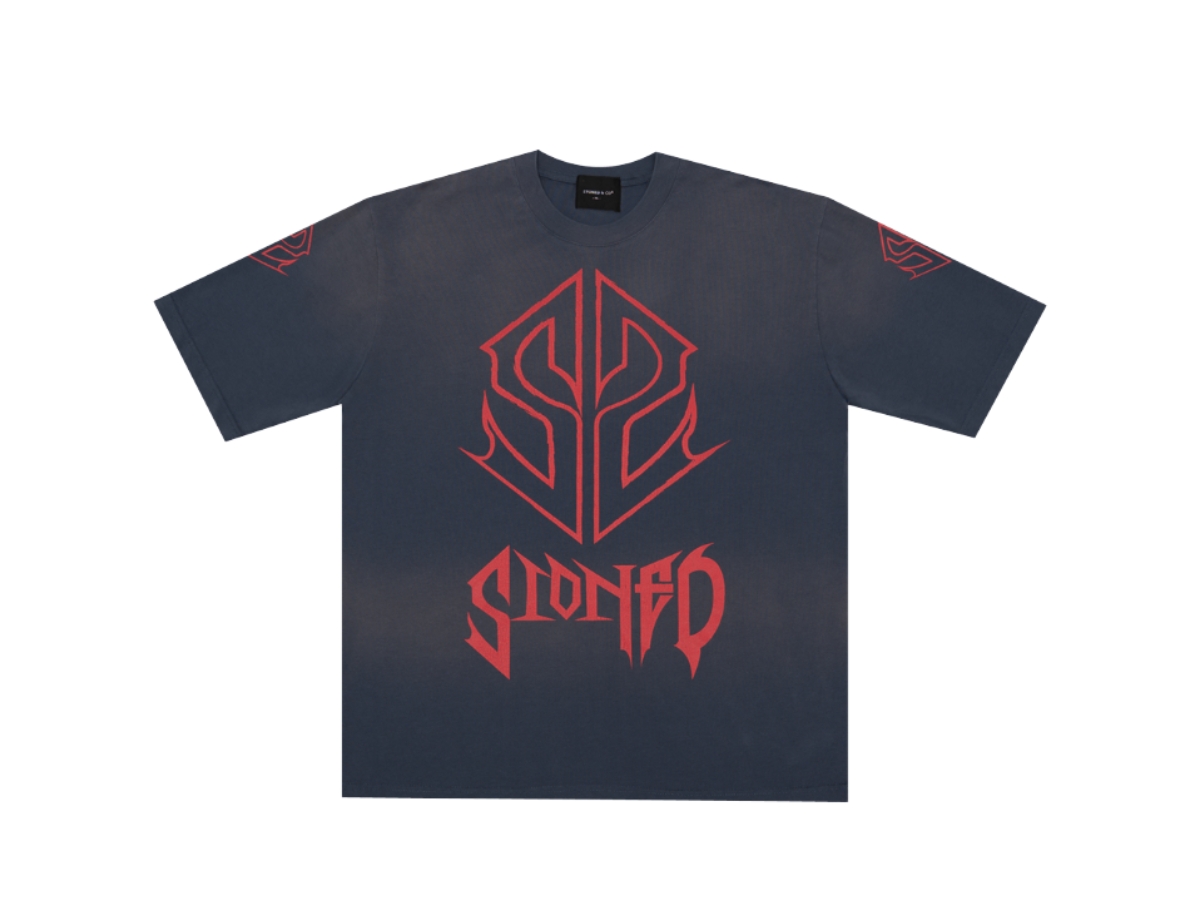 https://d2cva83hdk3bwc.cloudfront.net/stonedandco_wbb25---ss-metal-tee-washed-navy-1.jpg