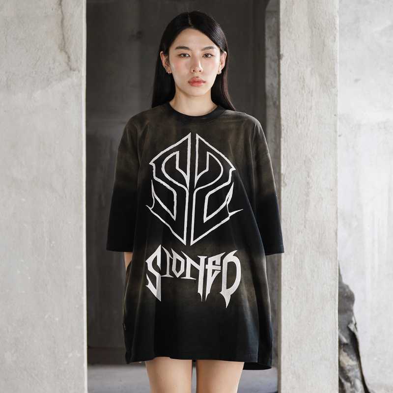 https://d2cva83hdk3bwc.cloudfront.net/stonedandco_wbb25--ss-metal-tee-washed-black-3.jpg