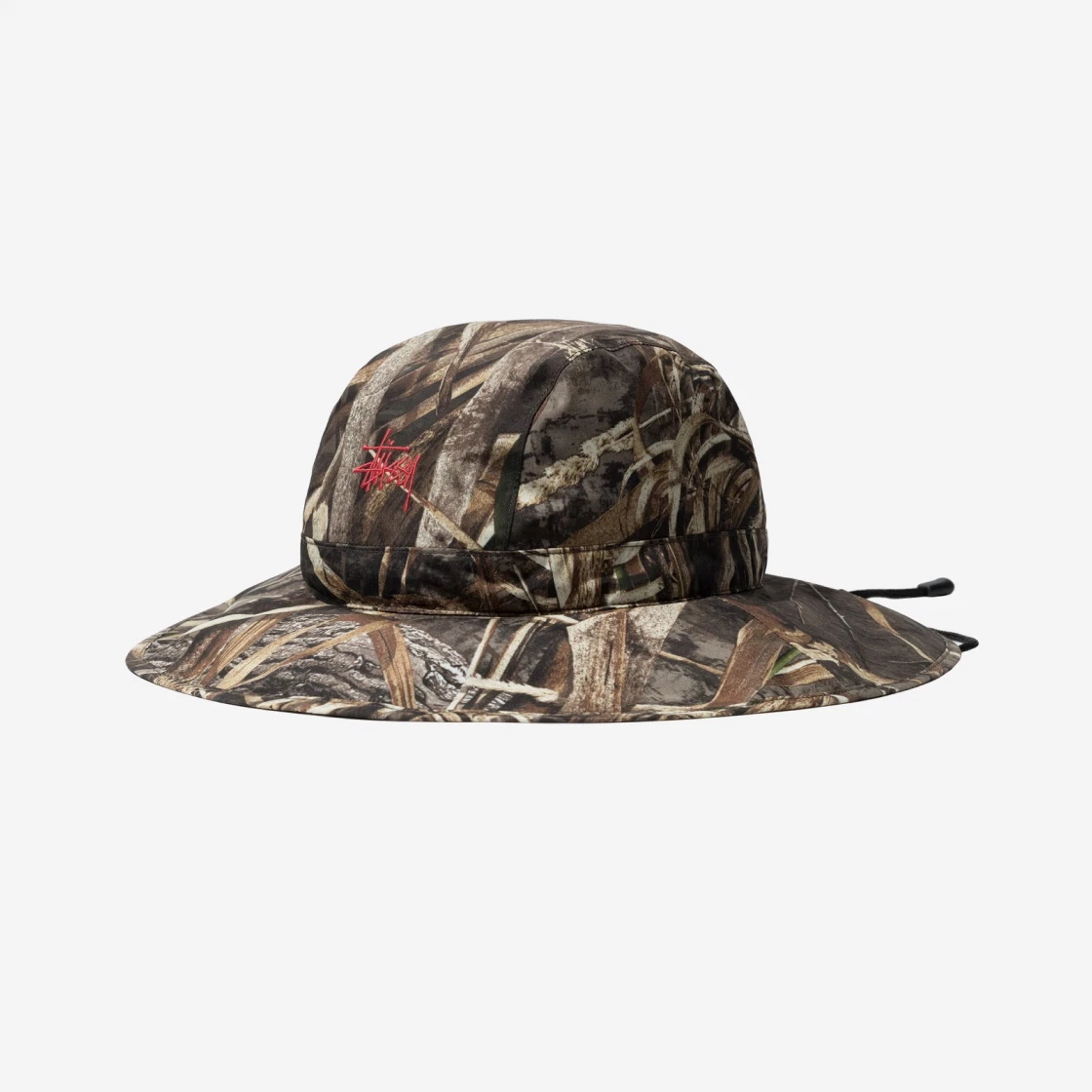 https://d2cva83hdk3bwc.cloudfront.net/stussy-gore-tex-strom-shell-camo-hat-2.jpg