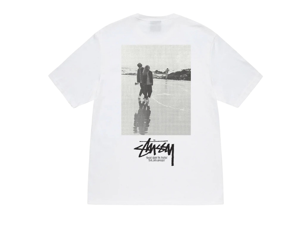 https://d2cva83hdk3bwc.cloudfront.net/stussy-low-tide-t-shirt-white-2.jpg