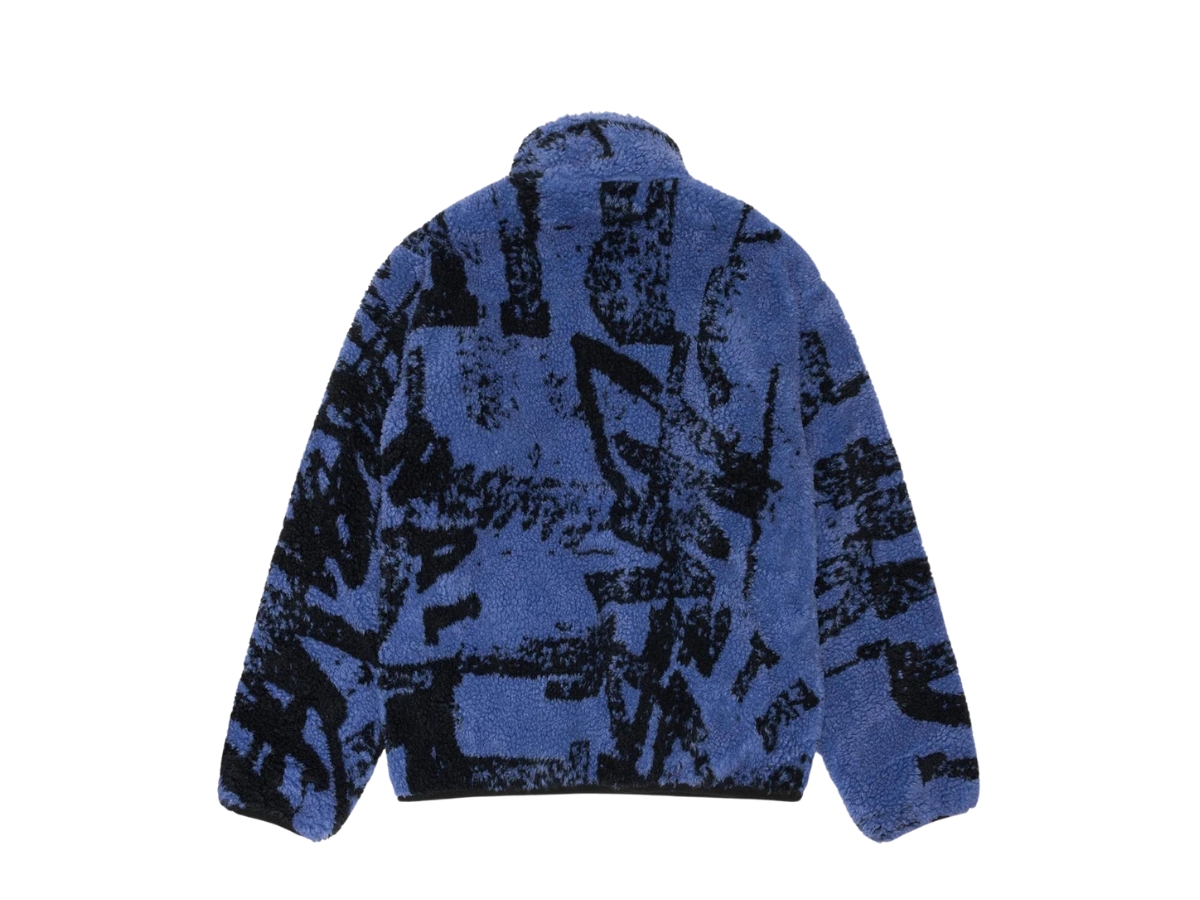 https://d2cva83hdk3bwc.cloudfront.net/stussy-sherpa-reversible-printed-jacket-blue-3.jpg