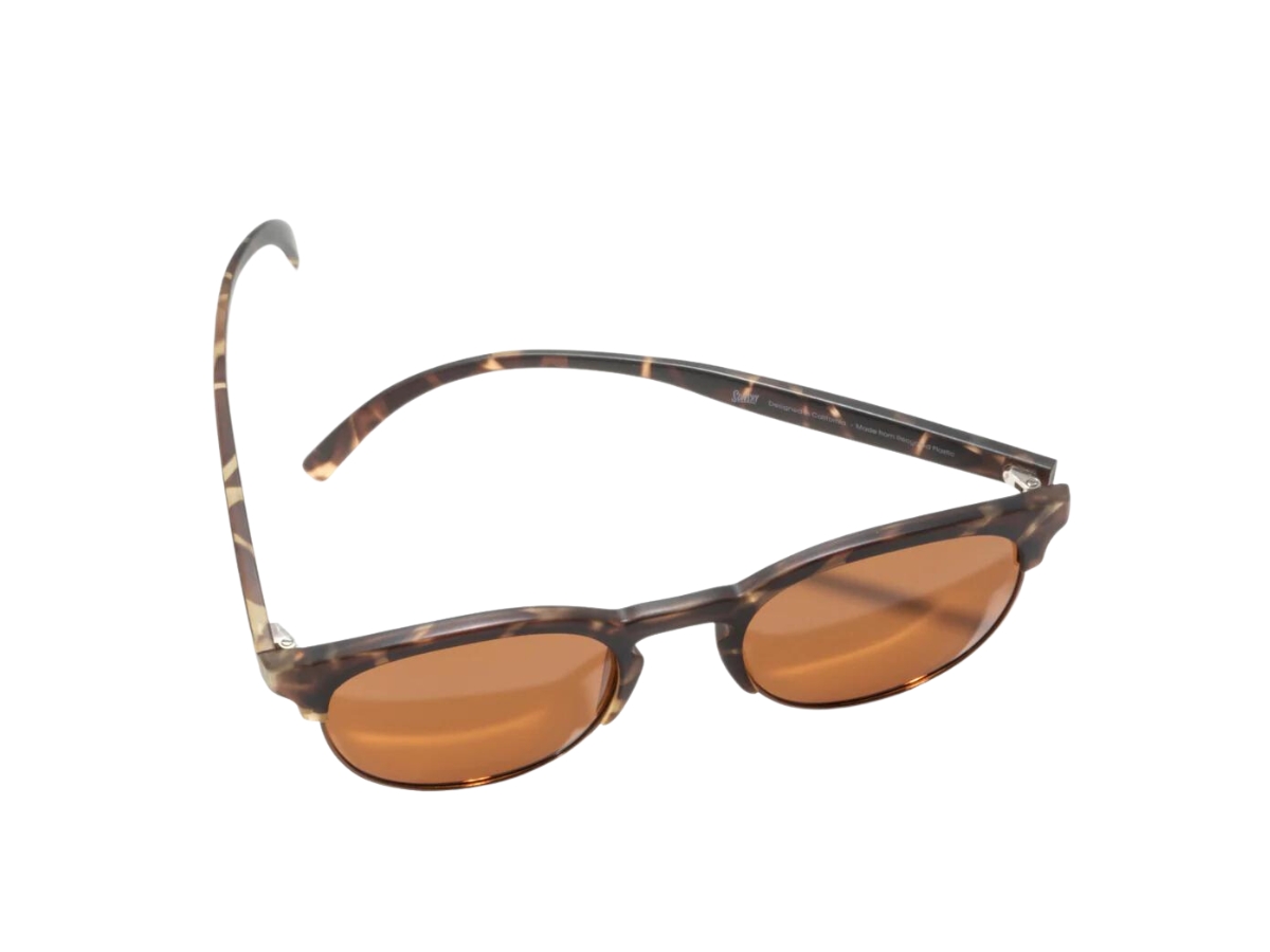 https://d2cva83hdk3bwc.cloudfront.net/sunski-avila-in-amber-frames-with-tortoise-lenses-3.jpg