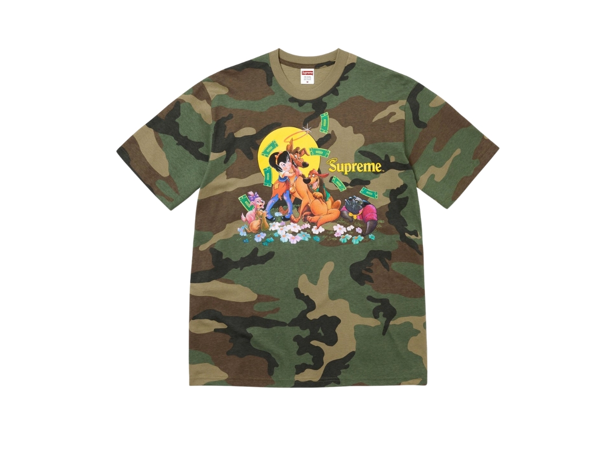 https://d2cva83hdk3bwc.cloudfront.net/sup-tsasadgthtwcf-suprem-all-dogs-go-to-heaven-tee-woodland-camo-fw25-1.jpg