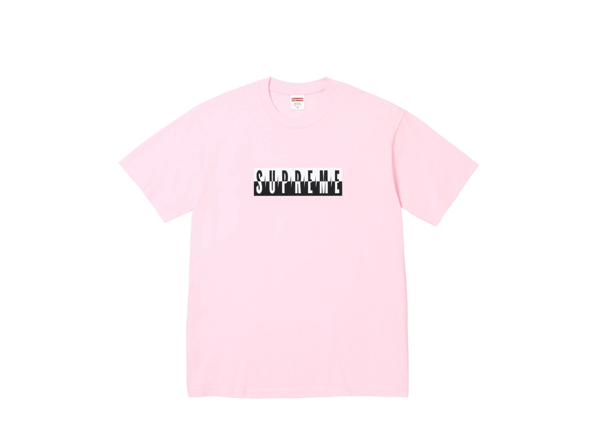 https://d2cva83hdk3bwc.cloudfront.net/sup-tsasfwstlp-supreme-fall-winter2025-split-tee-light-pink-1.jpg