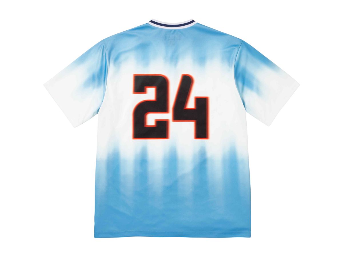 https://d2cva83hdk3bwc.cloudfront.net/supreme-blur-soccer-jersey-blue--ss24--2.jpg