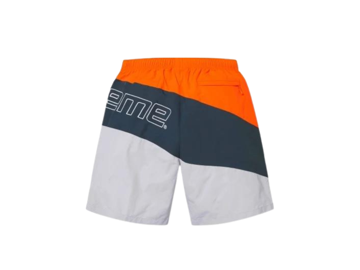 https://d2cva83hdk3bwc.cloudfront.net/supreme-curve-nylon-short-grey-ss24-2.jpg