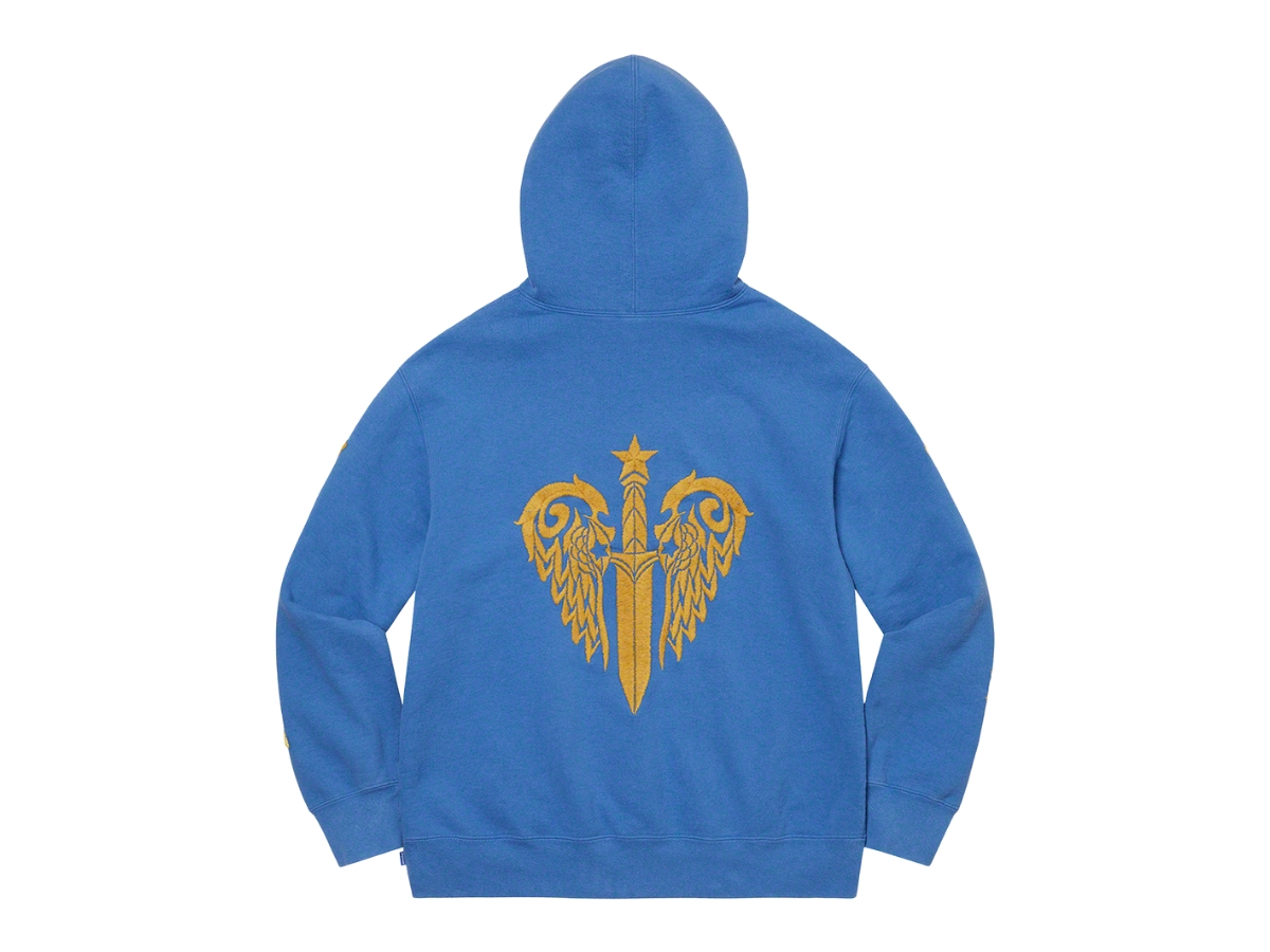 https://d2cva83hdk3bwc.cloudfront.net/supreme-great-china-wall-sword-hooded-sweatshirt-blue-2.jpg