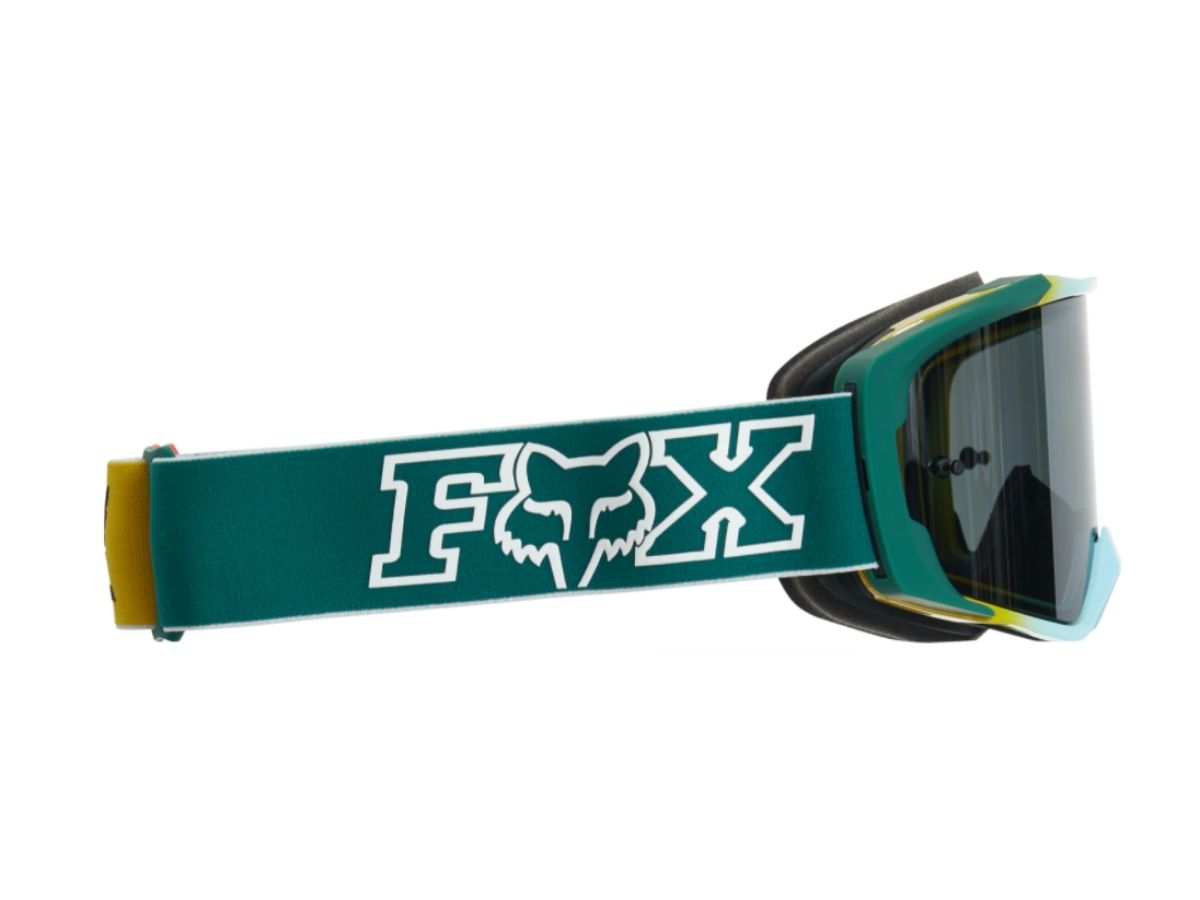 https://d2cva83hdk3bwc.cloudfront.net/supreme-honda-fox-racing-vue-goggles-moss-3.jpg