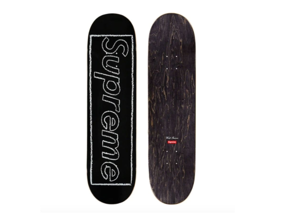 Supreme KAWS Chalk Logo Skateboard Deck Black | ของแท้