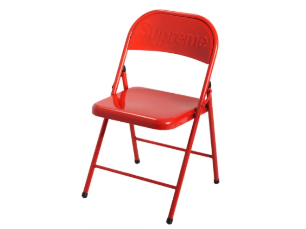 https://d2cva83hdk3bwc.cloudfront.net/supreme-metal-folding-chair-red-1.jpg