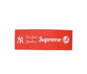 ช้อป Supreme Dog Bone Redของแท้ที่ SASOM