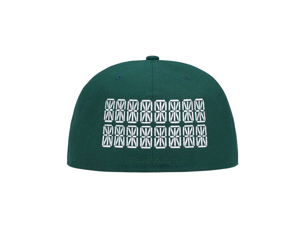 https://d2cva83hdk3bwc.cloudfront.net/supreme-sharpie-box-logo-new-era-dark-green--ss24--2.jpg