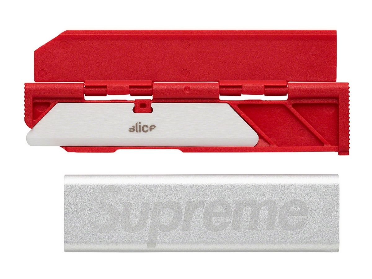 https://d2cva83hdk3bwc.cloudfront.net/supreme-slice-manual-carton-cutter-silver-3.jpg
