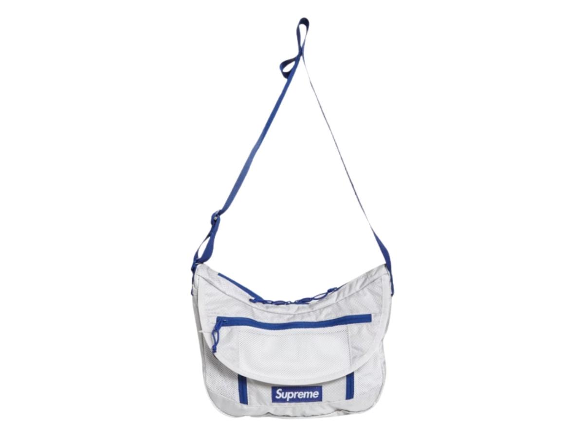 ช้อป Supreme Small Messenger Bag Silverของแท้ที่ SASOM