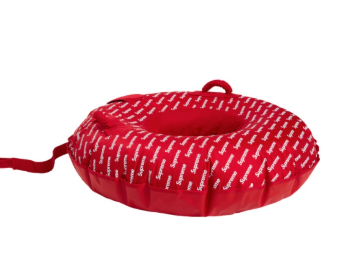 https://d2cva83hdk3bwc.cloudfront.net/supreme-snow-tube-red-2.jpg