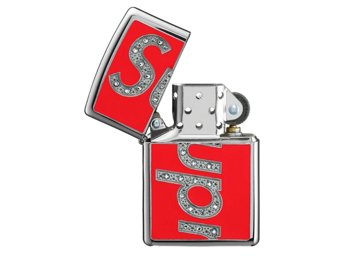 https://d2cva83hdk3bwc.cloudfront.net/supreme-swarovski-zippo-red-2.jpg