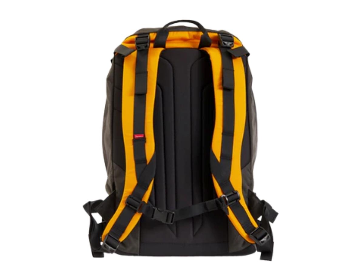 https://d2cva83hdk3bwc.cloudfront.net/supreme-the-north-face-rtg-backpack-gold-3.jpg