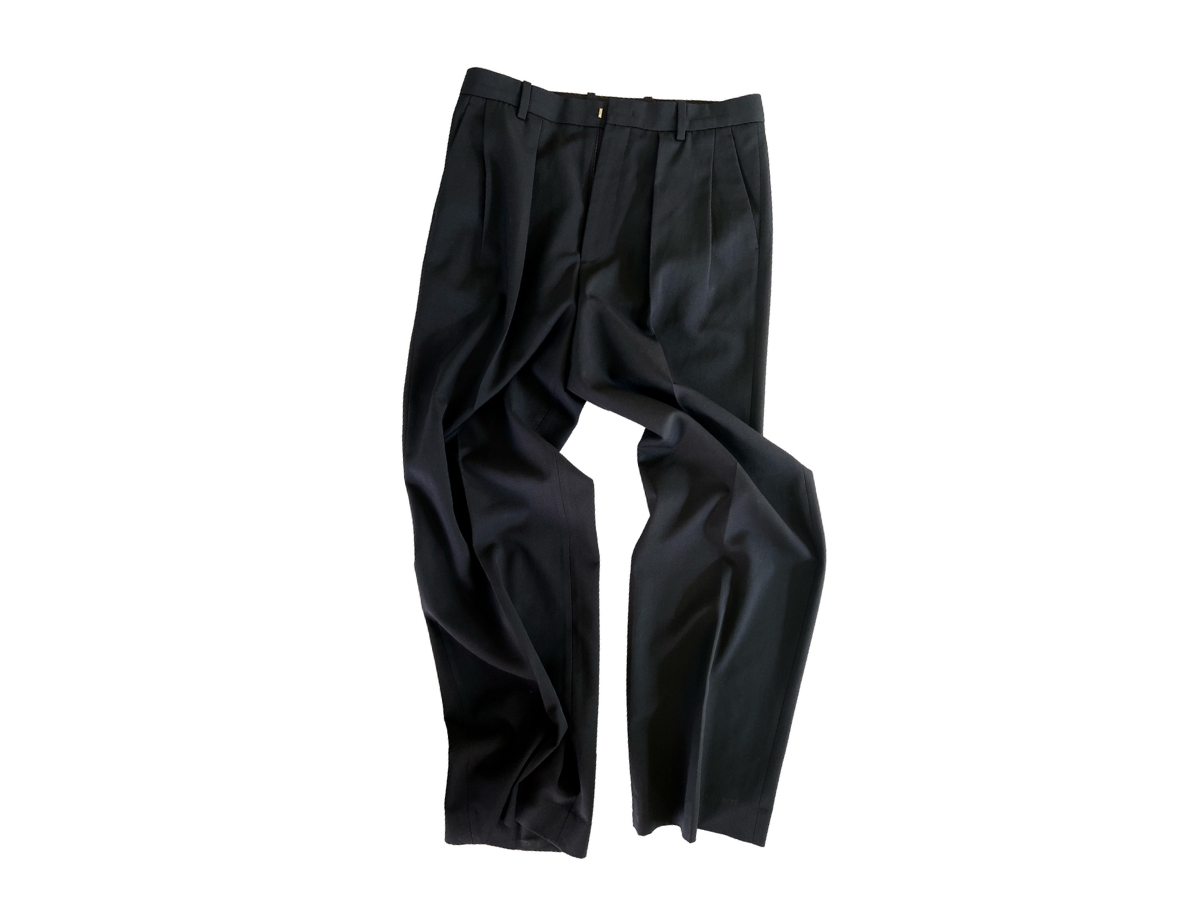 https://d2cva83hdk3bwc.cloudfront.net/temporary-universe-widefit-long-pants-black-1.jpg