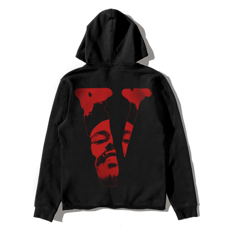 https://d2cva83hdk3bwc.cloudfront.net/the-weeknd-x-vlone-after-hours-blood-drip-pullover-hood-black-2.jpg