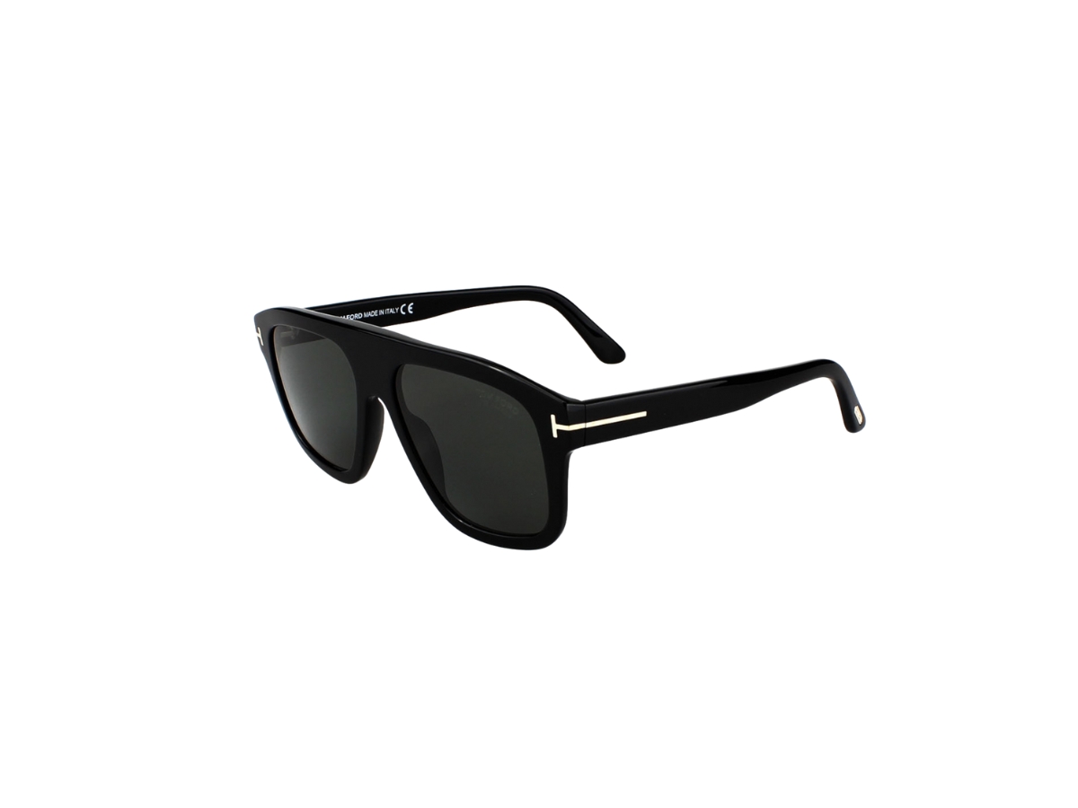 https://d2cva83hdk3bwc.cloudfront.net/tom-ford-thor-polarizde-sunglasses-in-plastic-with-grey-lens-black-3.jpg