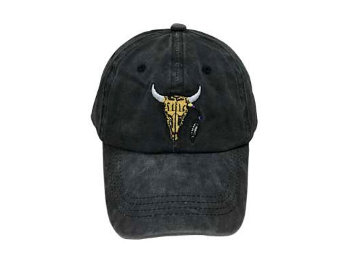 https://d2cva83hdk3bwc.cloudfront.net/travis-scott-rodeo-hat-tour-cactus-strapback-baseball-cap-tour-merch-2.jpg