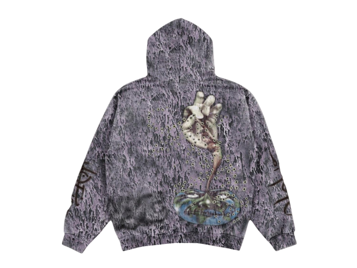 https://d2cva83hdk3bwc.cloudfront.net/travis-scott-utopia-nyc-hoodie-multicolor-2.jpg