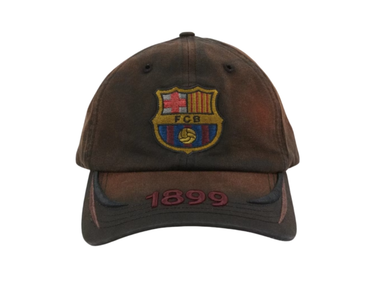https://d2cva83hdk3bwc.cloudfront.net/tvs-hatatsxfb1dhb-travis-scott-x-fc-barcelona-1899-distressed-hat-black-1.jpg