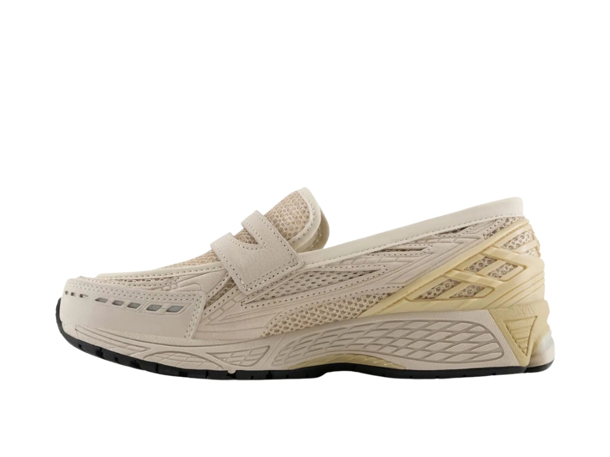https://d2cva83hdk3bwc.cloudfront.net/u1906lnu-new-balance-1906l-beige-2.jpg