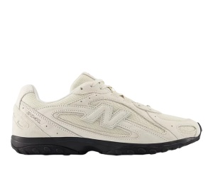 Buy New Balance 204L Lunar New Year Linen Shadow Red Black at Sasom – Authentic and Ready to Ship
