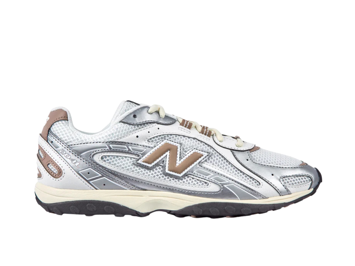 https://d2cva83hdk3bwc.cloudfront.net/u204lswa-new-balance-204l-silver-metallic-flat-taupe-1.jpg