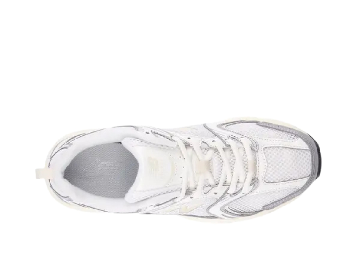 https://d2cva83hdk3bwc.cloudfront.net/u530esb-new-balance-530-silver-metallic-linen-3.jpg