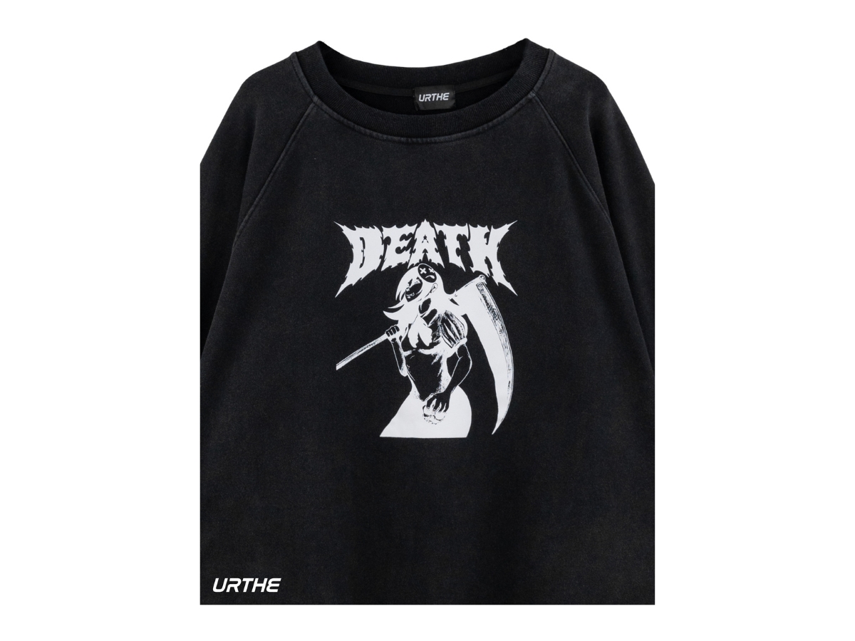 SASOM | เสื้อผ้า URTHE Oversized Sweater THE DEATH SWEATER ( Black ...