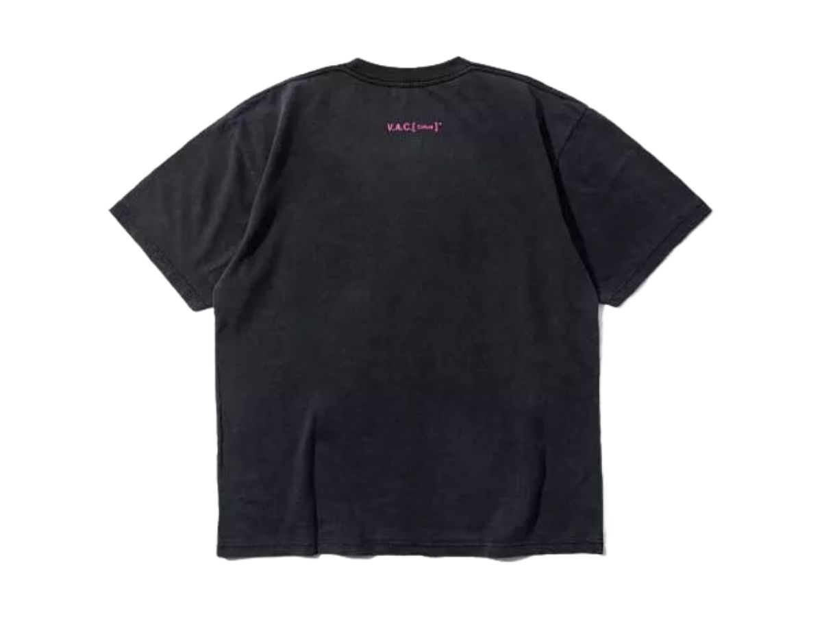 https://d2cva83hdk3bwc.cloudfront.net/v-a-c--culture-happy-camper-melting-oversize-t-shirt-black-2.jpg