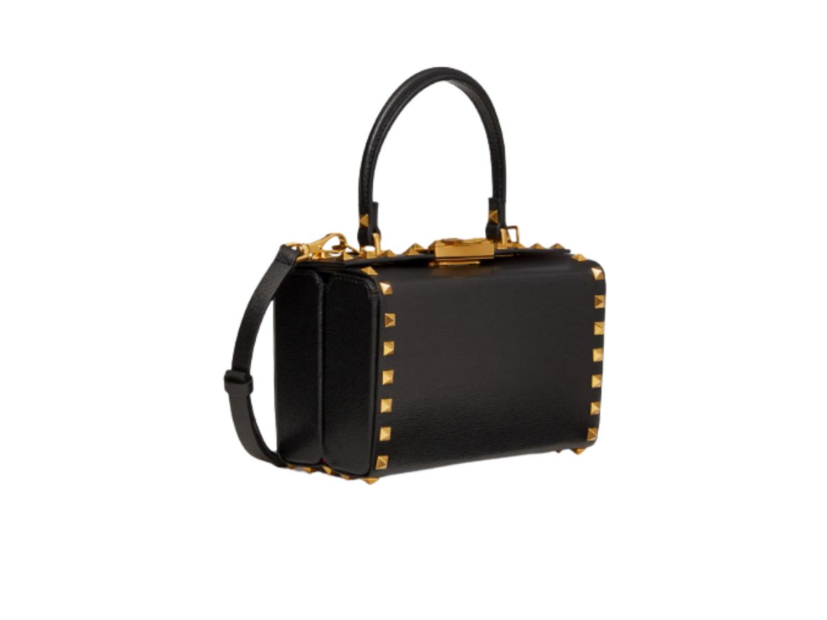 https://d2cva83hdk3bwc.cloudfront.net/valentino-garavani-rockstud-grainy-calfskin-box-bag-black-2.jpg