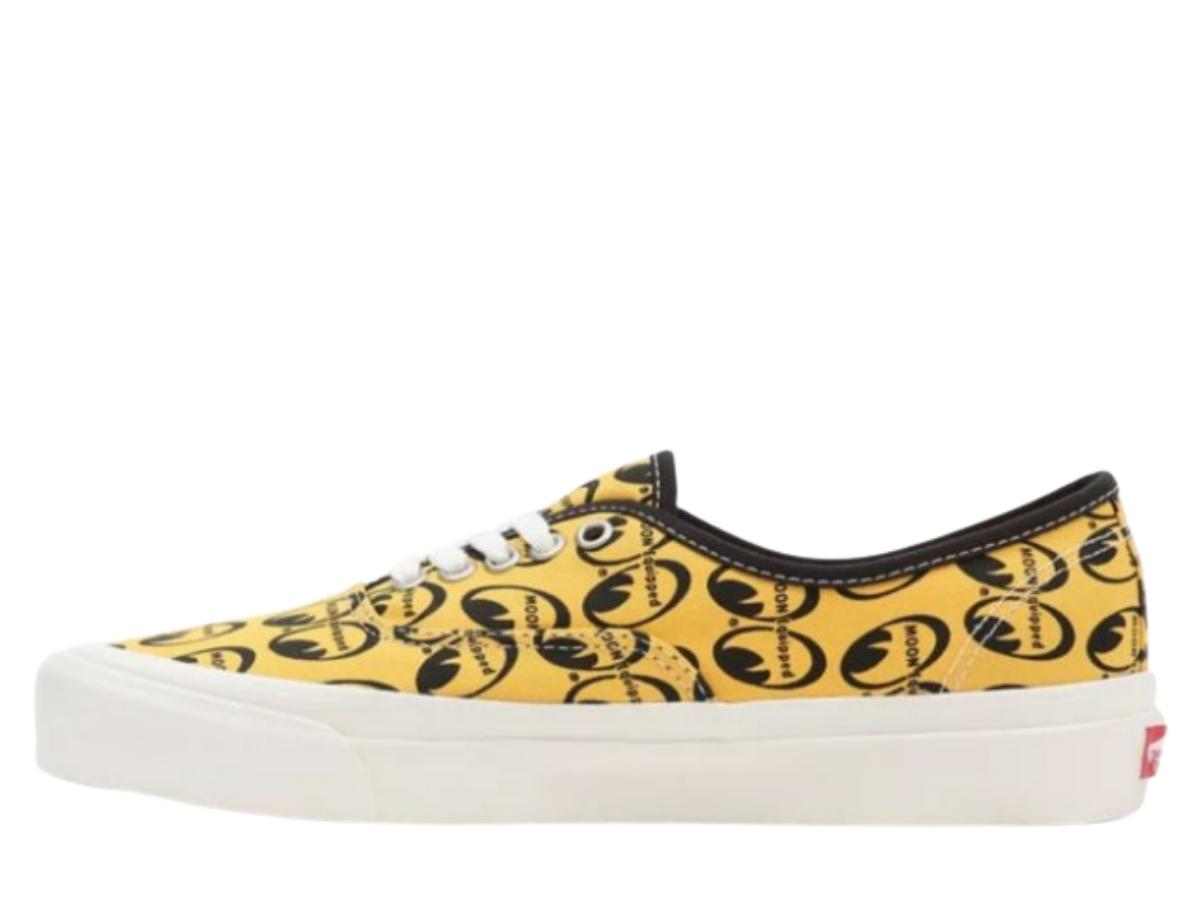 https://d2cva83hdk3bwc.cloudfront.net/vans-authentic-44-dx-anaheim-factory-mooneyes-yellow-2.jpg