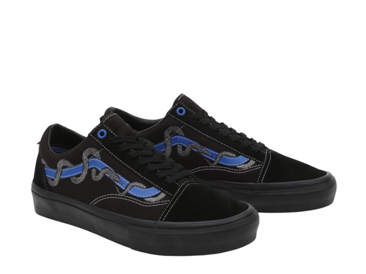 https://d2cva83hdk3bwc.cloudfront.net/vans-breana-geering-skate-old-skool-blue-black-3.jpg