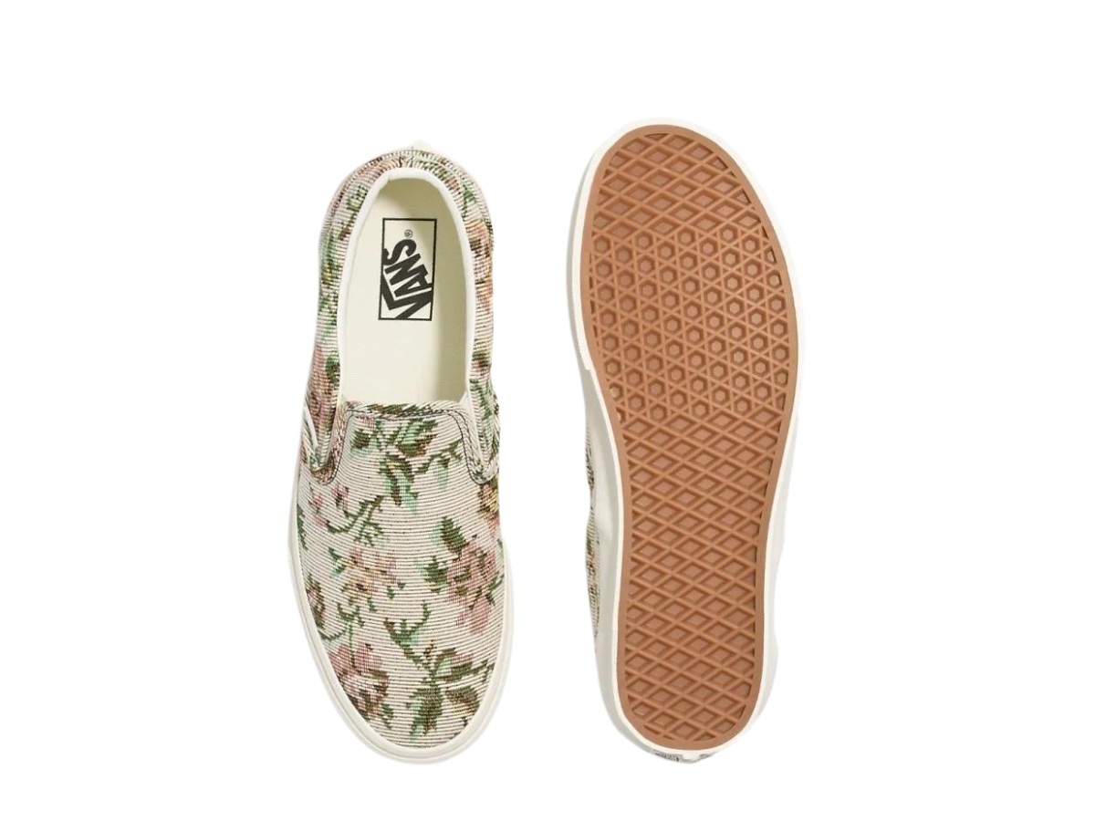 https://d2cva83hdk3bwc.cloudfront.net/vans-classic-slip-on-tapestry-floral-marshmallow-3.jpg