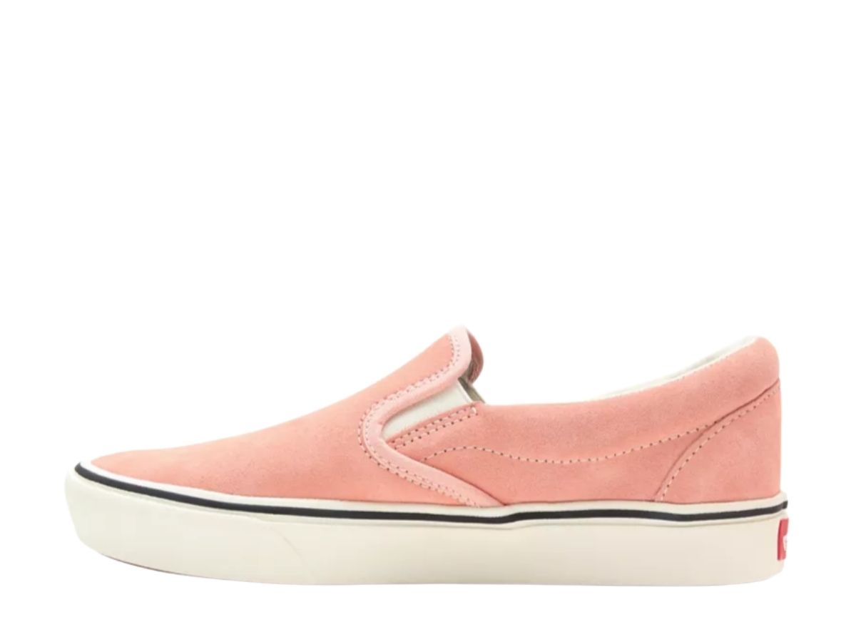 https://d2cva83hdk3bwc.cloudfront.net/vans-colour-pack-comfycush-slip-on-shoes-peach-pearl-2.jpg