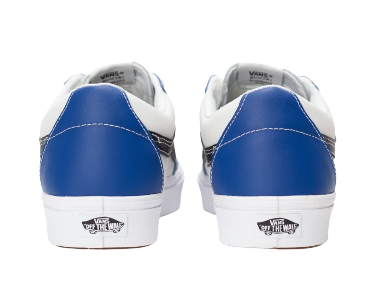 https://d2cva83hdk3bwc.cloudfront.net/vans-comfycush-sk8-low----leather--true-blue-white-3.jpg