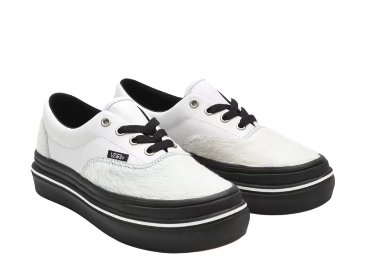 https://d2cva83hdk3bwc.cloudfront.net/vans-fury-super-comfycush-era-shoes-3.jpg