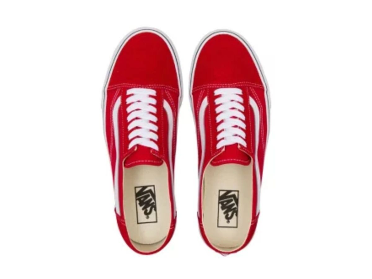 https://d2cva83hdk3bwc.cloudfront.net/vans-old-skool-mule-racing-red-true-white-3.jpg