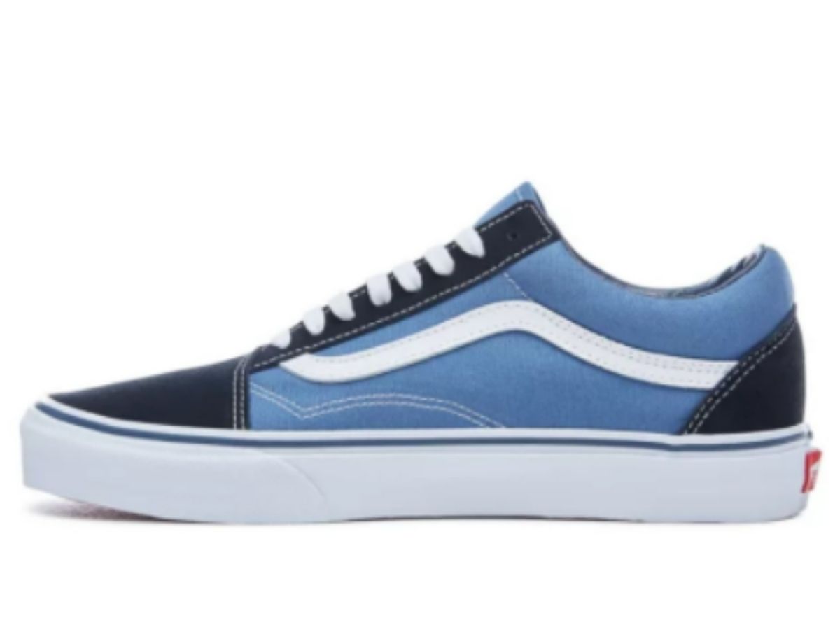 https://d2cva83hdk3bwc.cloudfront.net/vans-old-skool-navy-2.jpg