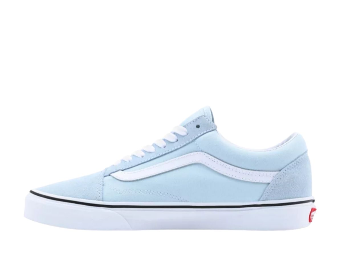 https://d2cva83hdk3bwc.cloudfront.net/vans-old-skool-shoes-baby-blue-2.jpg