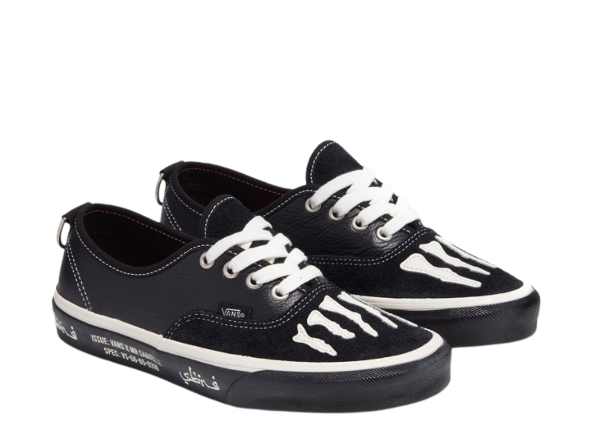 https://d2cva83hdk3bwc.cloudfront.net/vans-sbtg-x-authentic-black-white-3.jpg