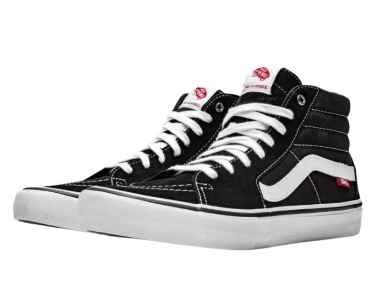https://d2cva83hdk3bwc.cloudfront.net/vans-sk8-hi-pro--black--3.jpg