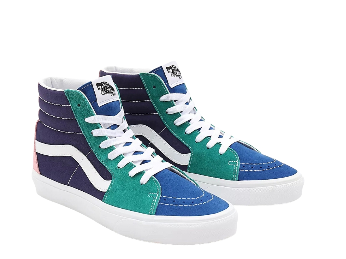 https://d2cva83hdk3bwc.cloudfront.net/vans-sk8-hi-retro-sport-3.jpg