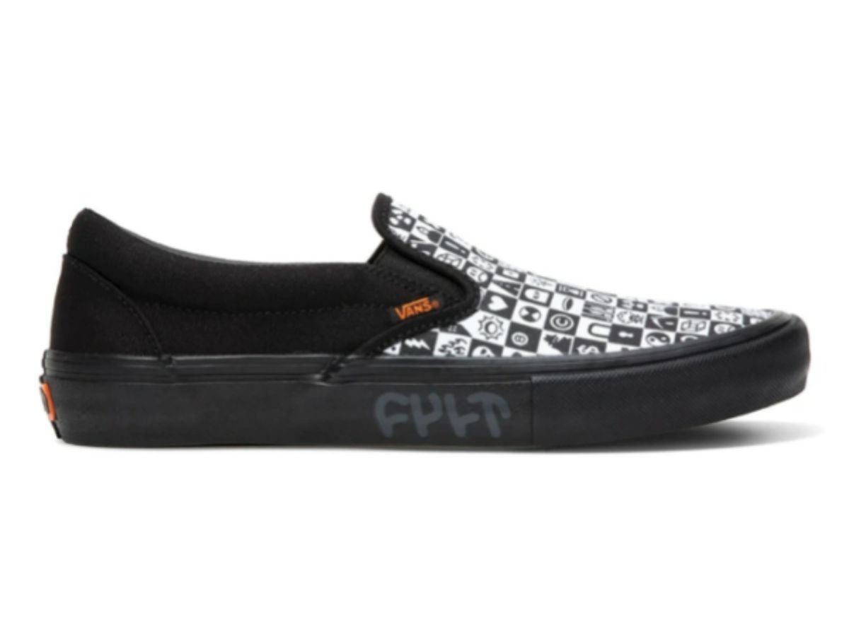 https://d2cva83hdk3bwc.cloudfront.net/vans-slip-on-pro-cult-1.jpg