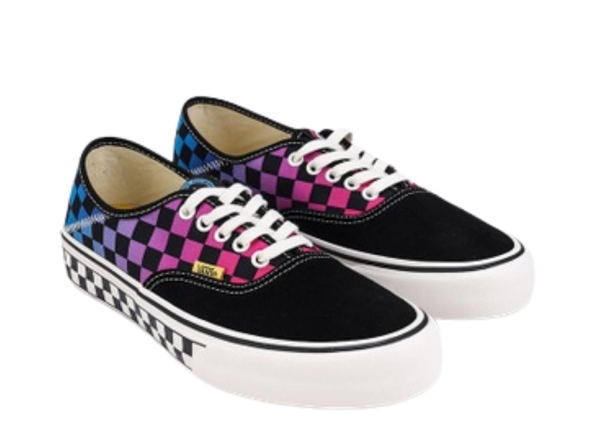 https://d2cva83hdk3bwc.cloudfront.net/vans-t-c-authentic-sf-sneakers-2.jpg