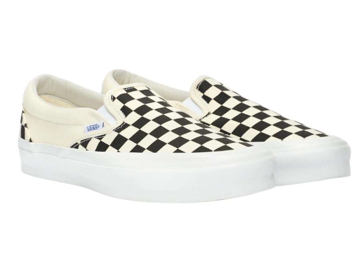 https://d2cva83hdk3bwc.cloudfront.net/vans-vault-og-classic-slip-on-lx-checkerboard-3.jpg