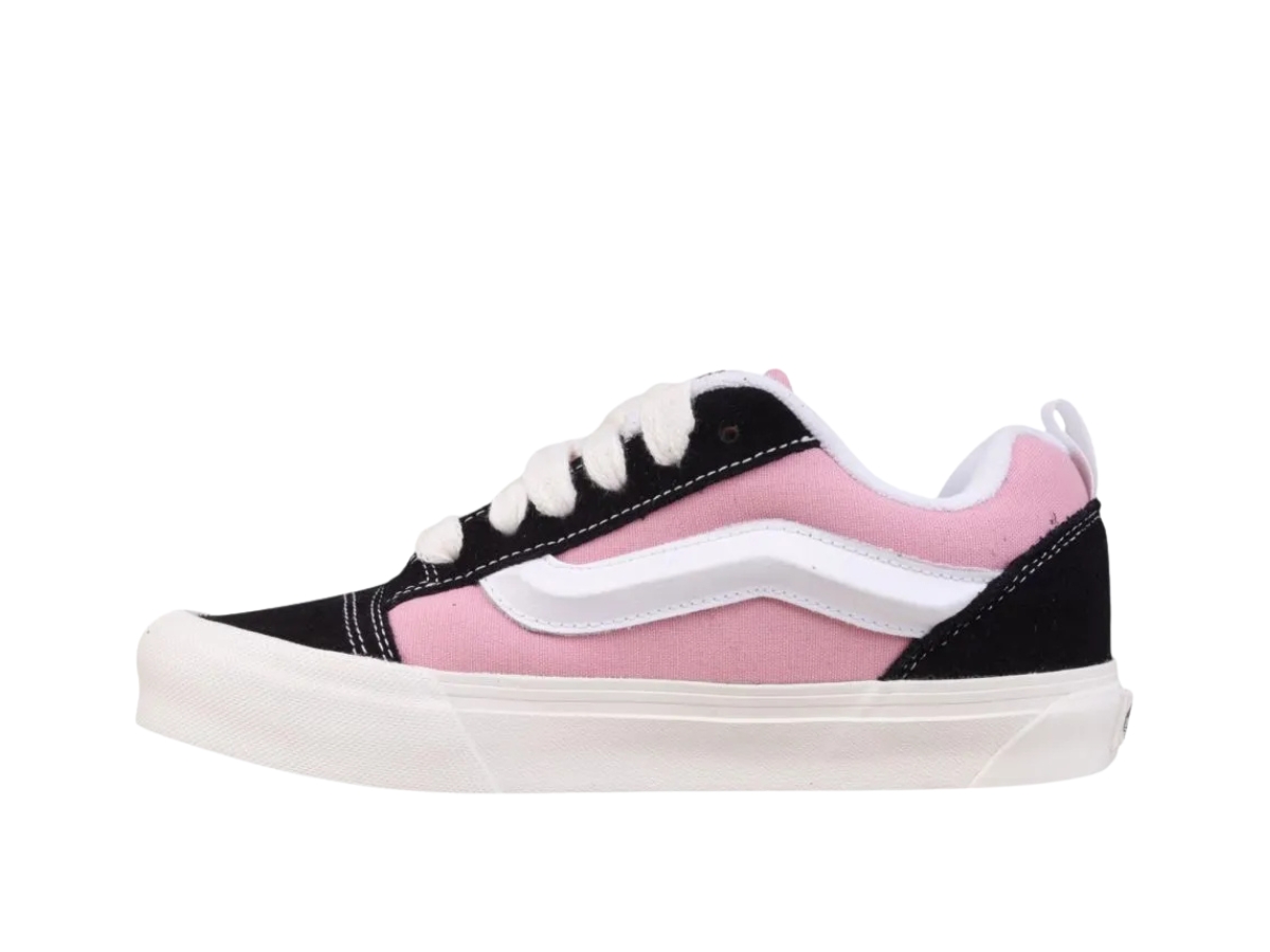 https://d2cva83hdk3bwc.cloudfront.net/vas000d22b9p-vans-knu-skool-blocking-black-pink-women-s-2.jpg